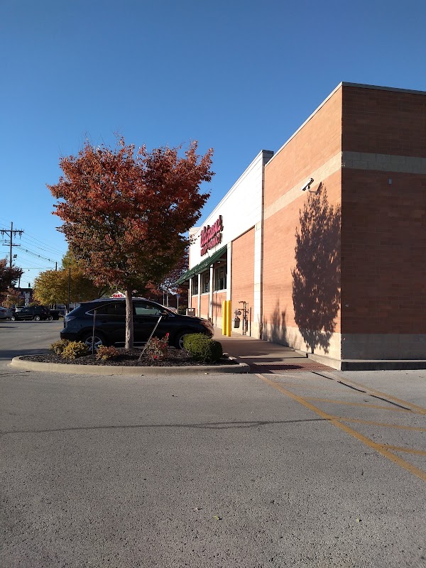 Photo by Mike Pascal