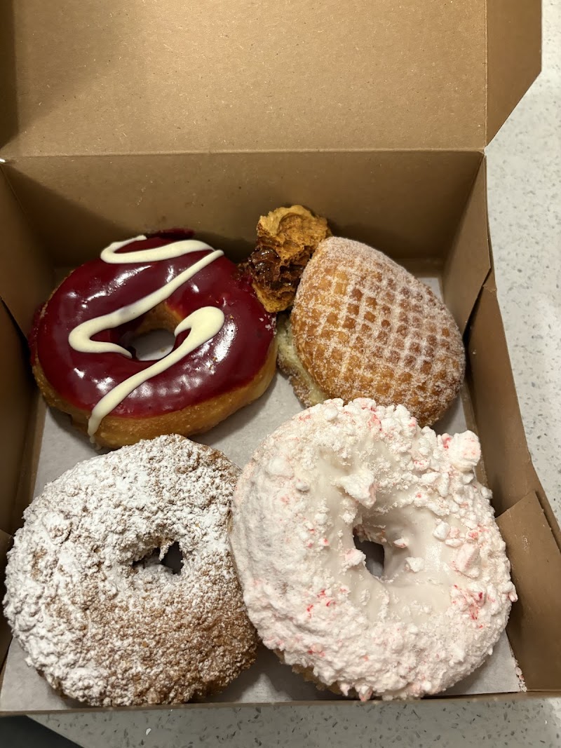 SuzyQ Doughnuts Bells Corners photo 4