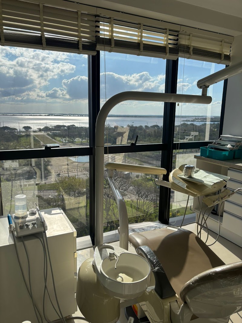 Isabella Wolff I Cirurgiã Dentista