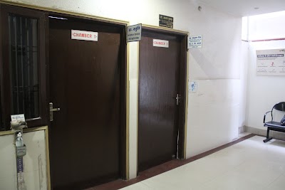 Dr. Stuti | Best gynecologist in varanasi | hysterectomy Specialist in Varanasi - Image 2