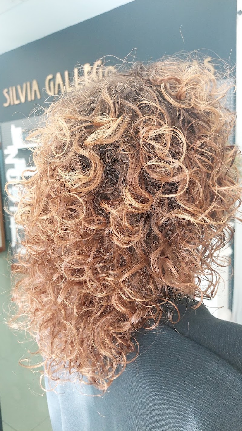 Silvia Gallego Estilistas (A Coruña) photo 4