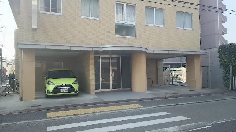 中山レディースクリニックの外観