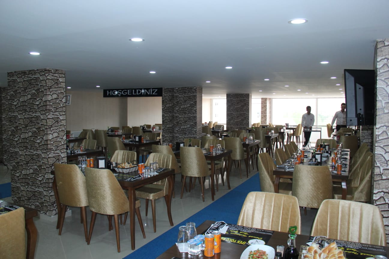 İPEKYOLU RESTAURANT mekanı
