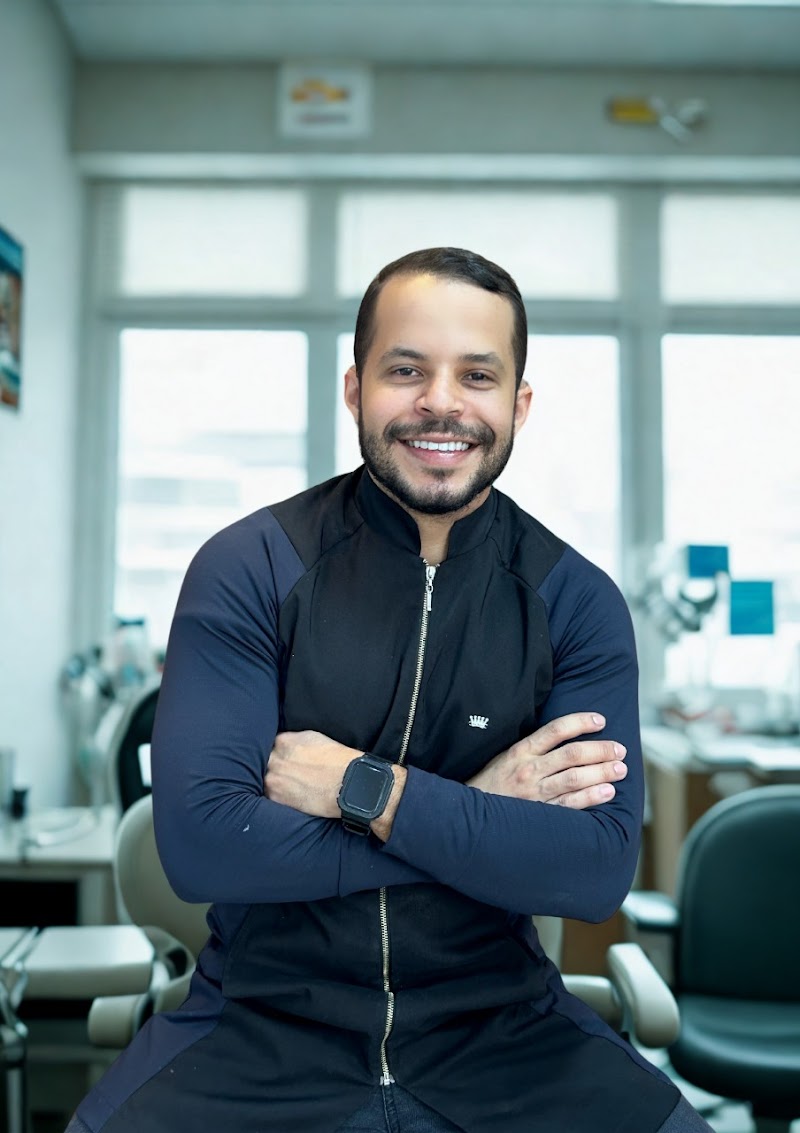 Dr. Lucas Everton - foto 3