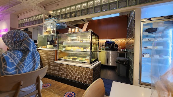 Andra By Gula Cakery