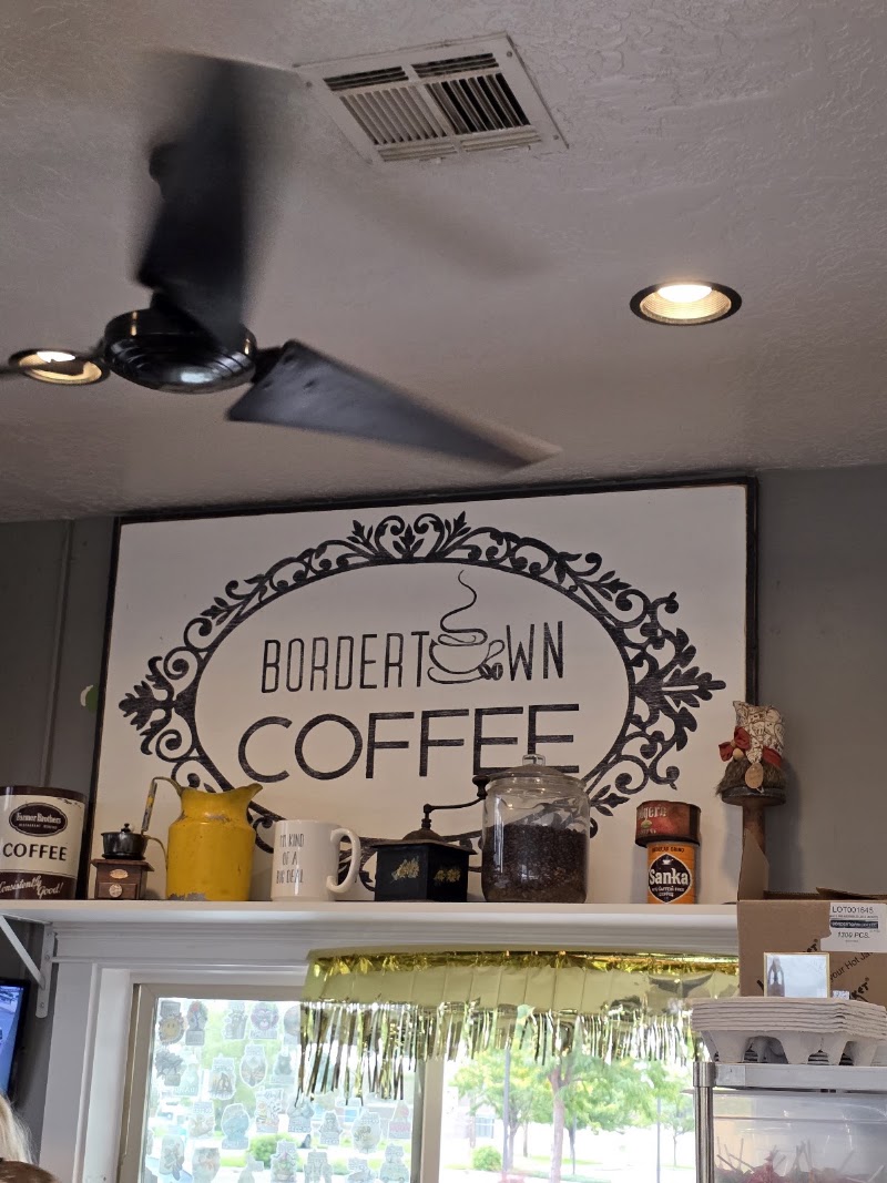 Bordertown Coffee and Bake Shop photo 4