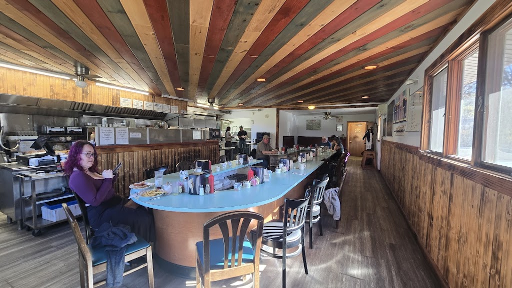 Cup N Saucer Restaurant