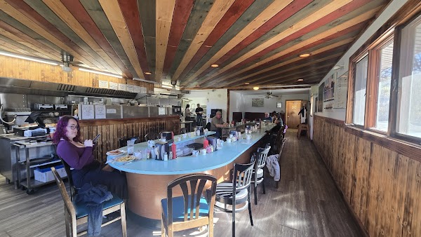 Cup N Saucer Restaurant