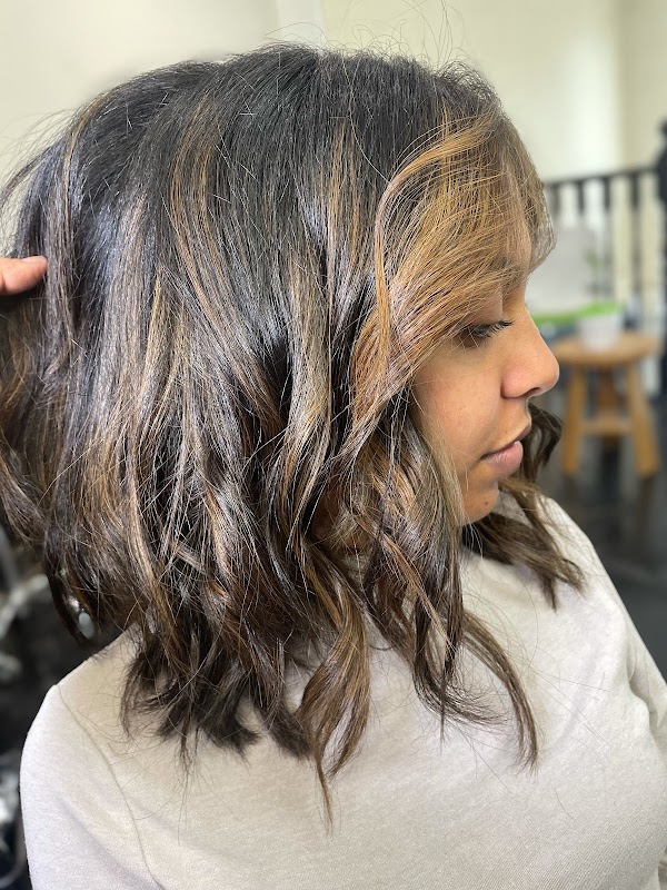 The Colour Bar by Vena photo 1