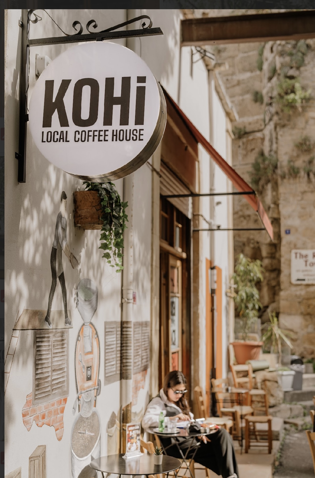 Kohi Local Coffee House mekanı
