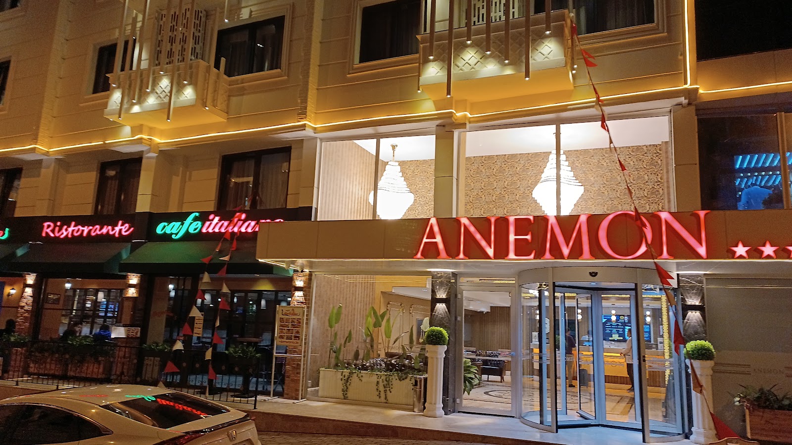 Cafe italiano Uşak mekanı