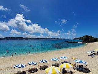 Furuzamami Beach