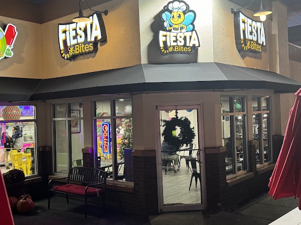 LITTLE MUNCHKINS FUNNEL CAKES exterior