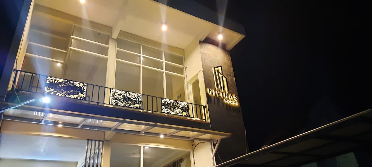 Nifiras Rooms