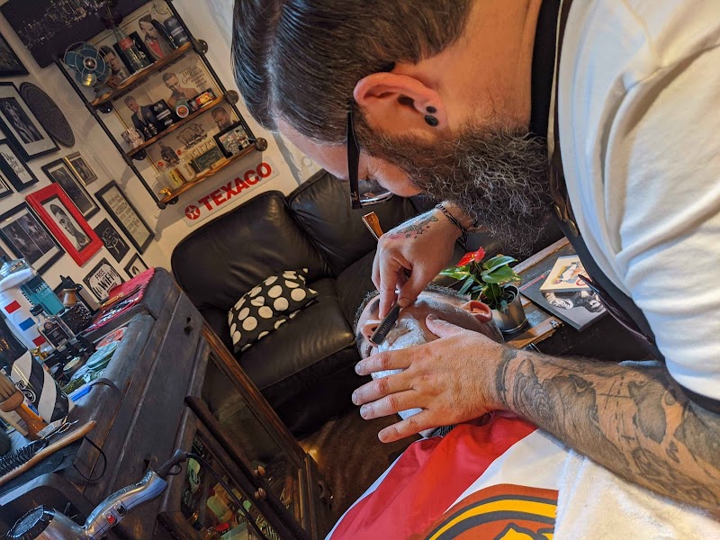 Mlle B et son Gentleman photo 3