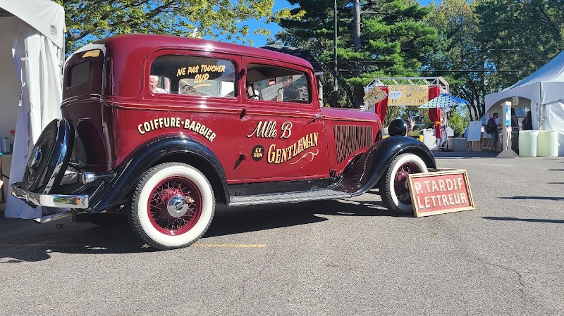 Mlle B et son Gentleman photo 1