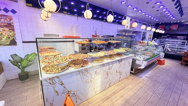 PIZZA DAA ROMA & BAGEL