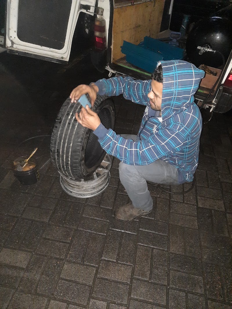 Foto de Borracharia Móvel 24horas Oliveira
