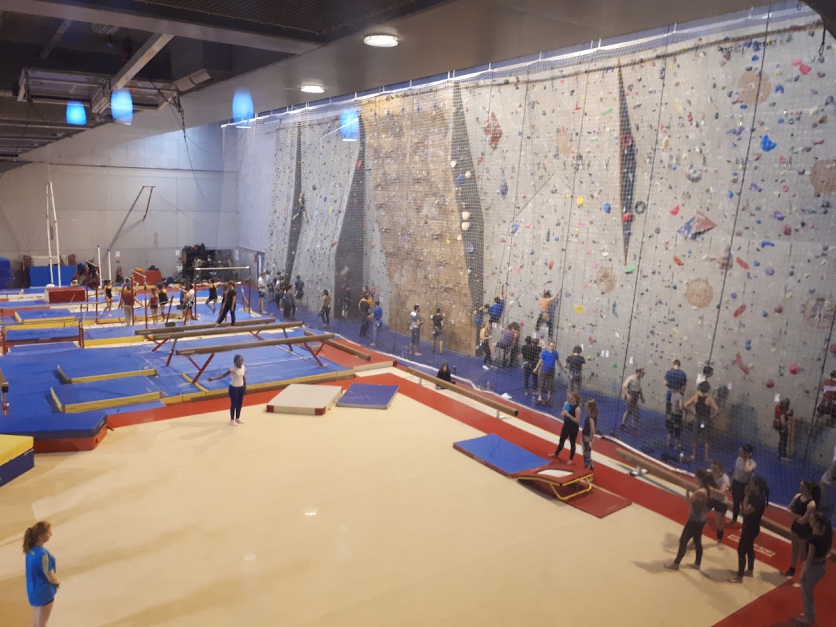 Gymnase Alice Milliat, vue extérieure