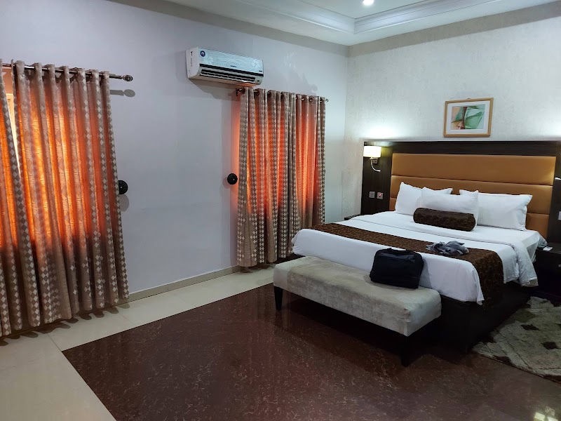 Nippon Grand Hotel Abuja photo 2