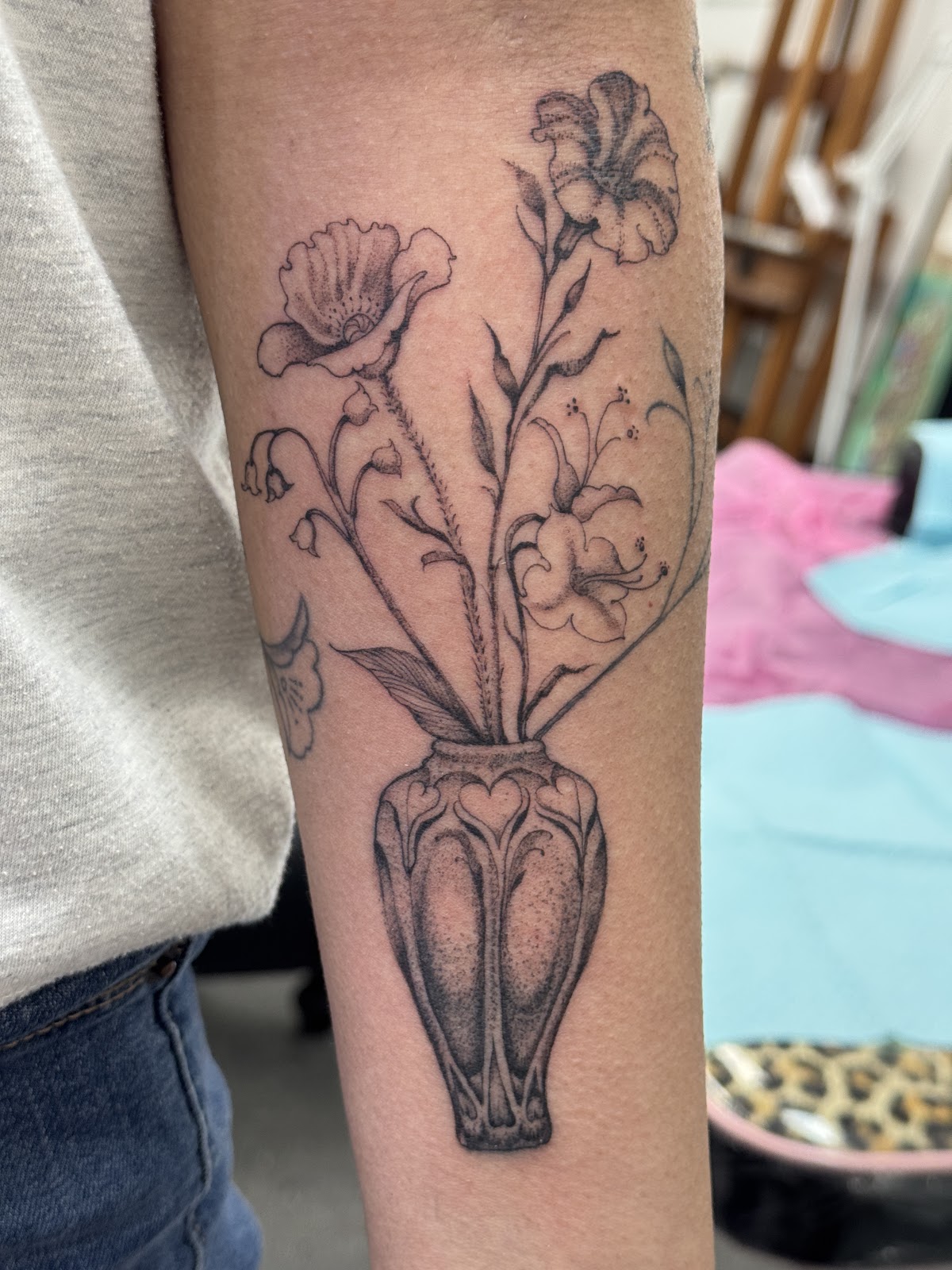 Moon Water Tattoo tattoo parlor in La Vista, NE