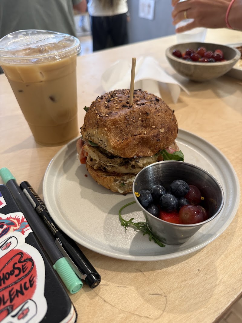 Emmett's Cafe photo 3