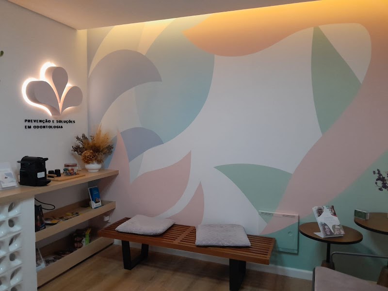 Dentista Laurie Secco Sul da Ilha Florianópolis - Campeche - foto 4