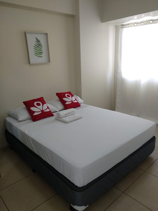ZEN Rooms Avida 34th Uptown BGC