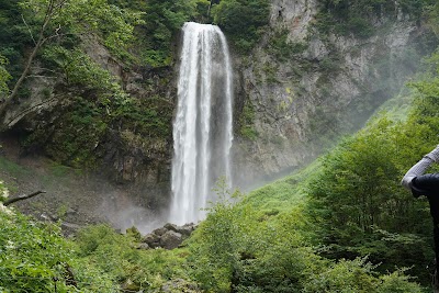 Hirayu Waterfall - 1