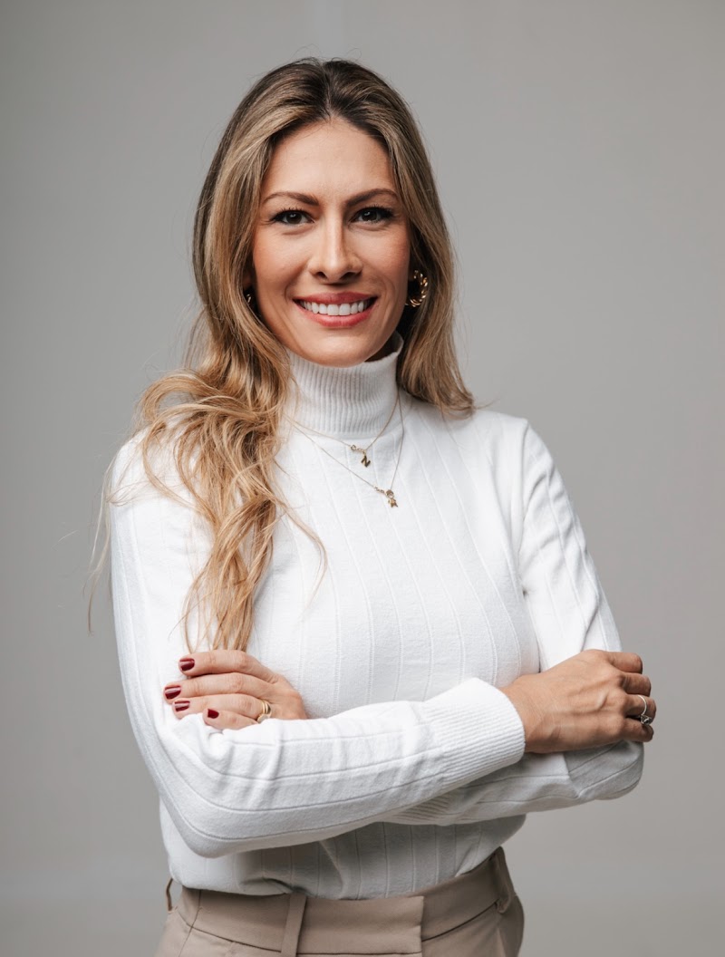 Dra. Eliza Ramos (Ramos e Tefili Odontologia) - foto 5