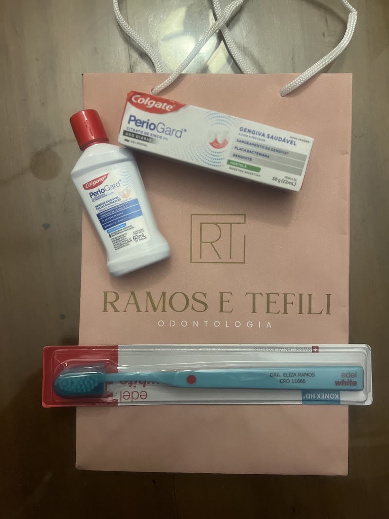 Dra. Eliza Ramos (Ramos e Tefili Odontologia) - foto 4
