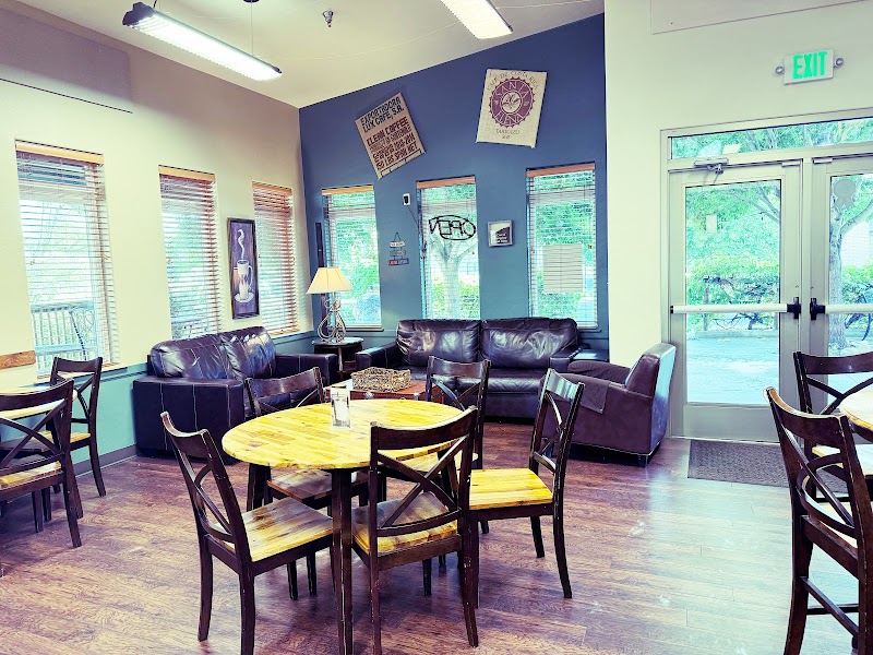 Four Winds Coffee and Tea photo 4