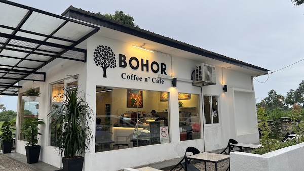 Bohor Coffee n' Cafe - Photo 1