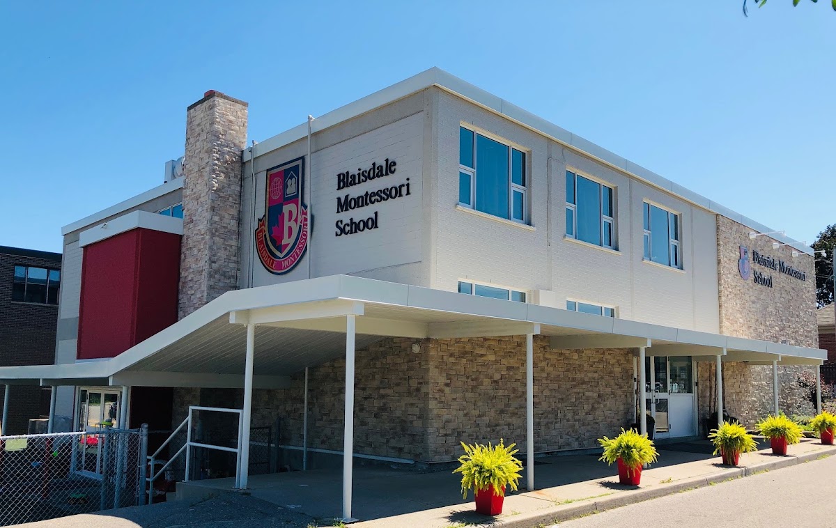 Exterior photo of Blaisdale Montessori School - Oshawa