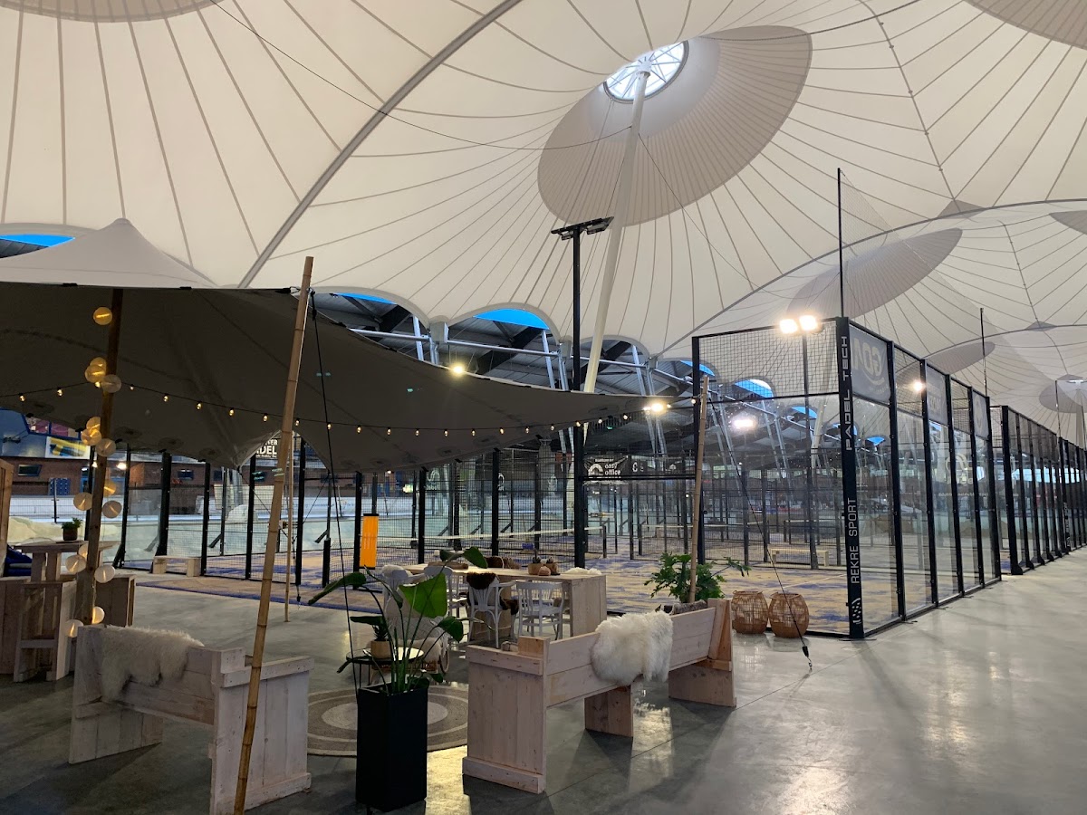 Peakz Padel Deventer