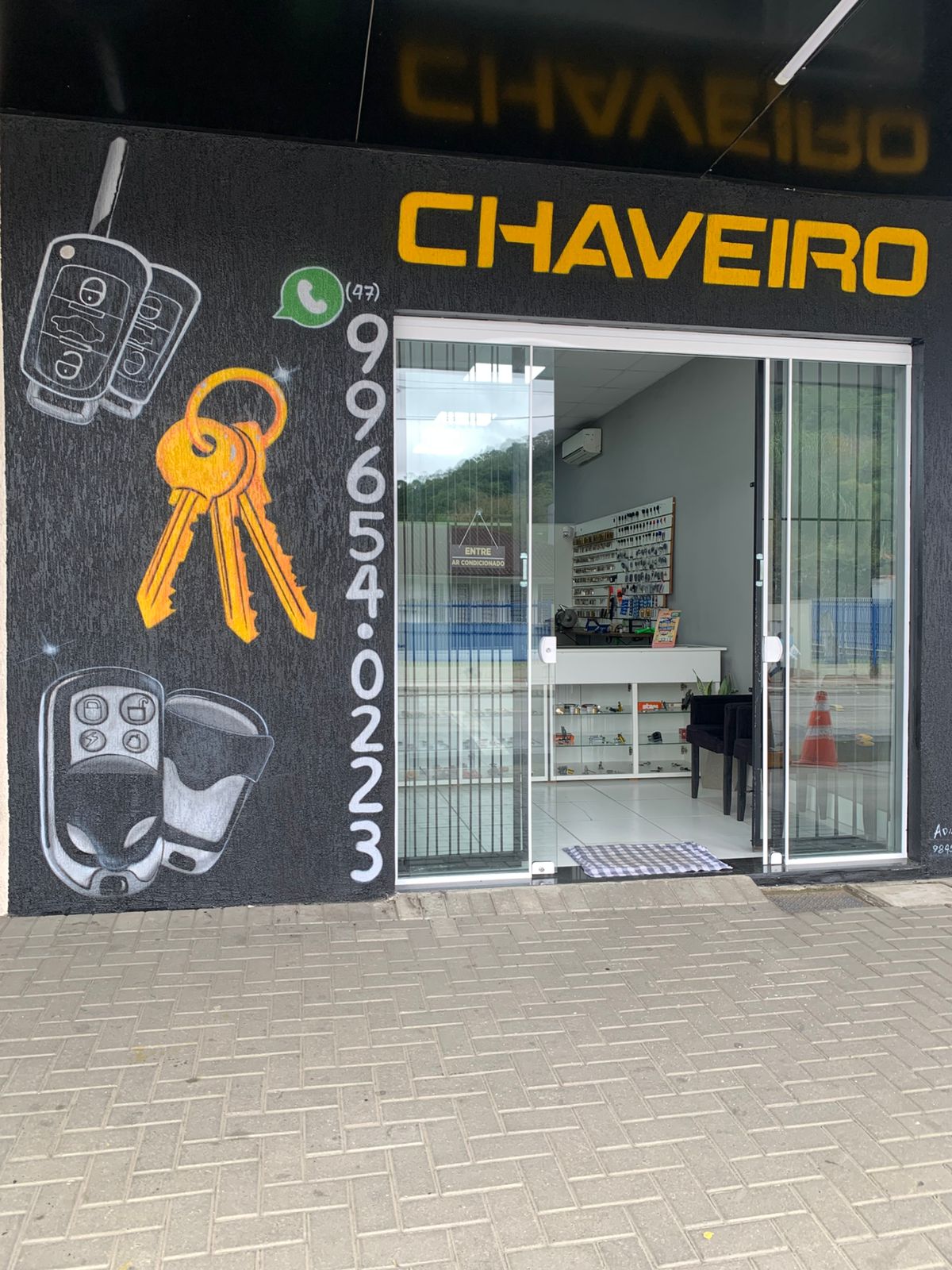 CHAVEIRO BRUNO 24 HORAS