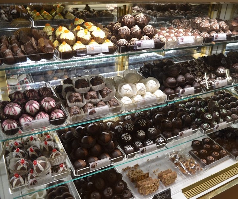 Sweet Country Charm Fudge & Gifts photo 2