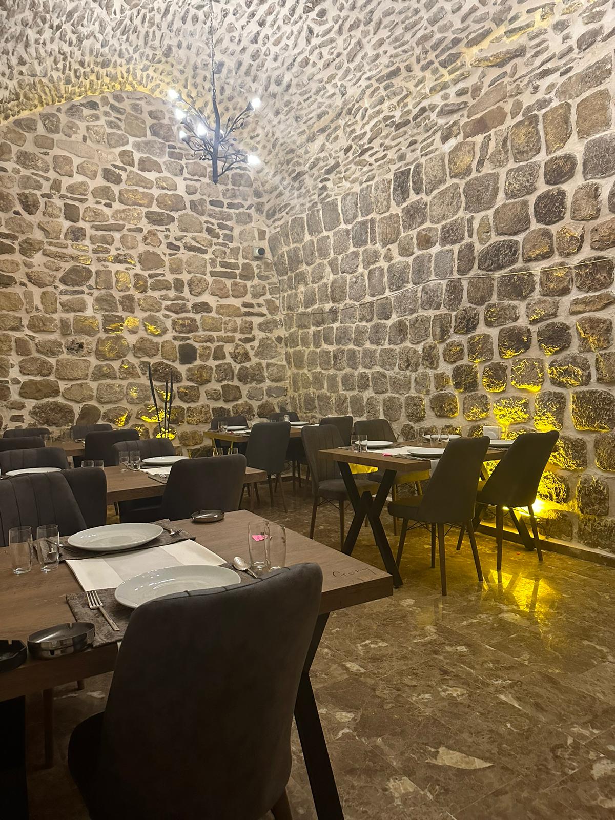 Gong Yeni Nesil Meyhane mekanı