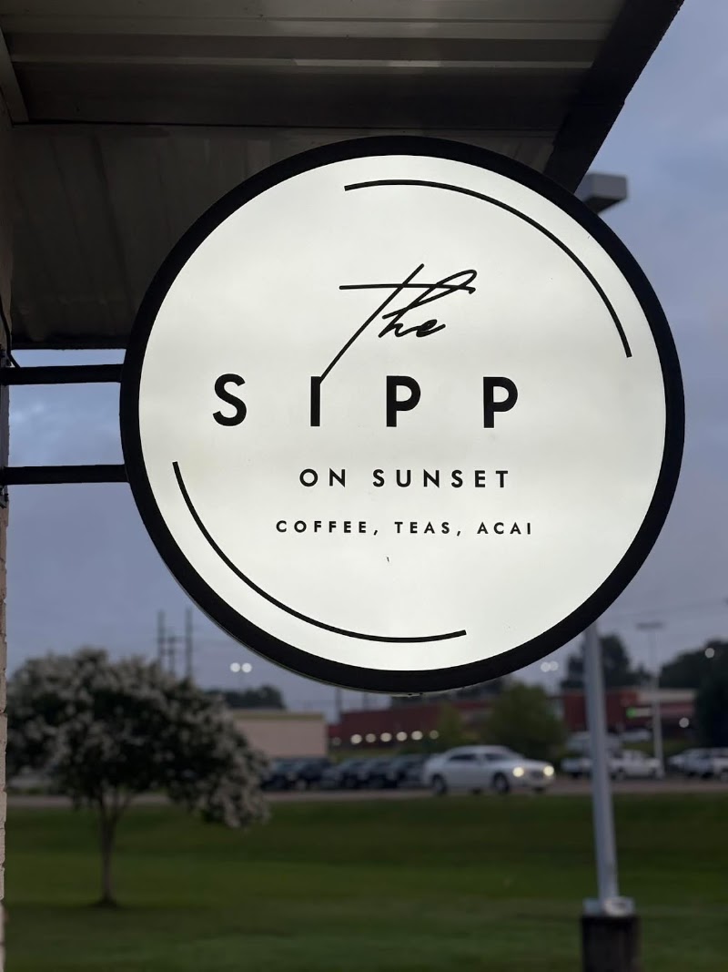 Sipp on Sunset photo 1