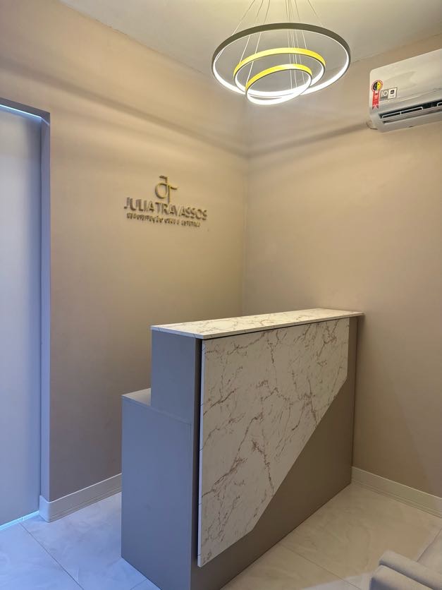 Dra Júlia Travassos Odontologia em Niterói - foto 2