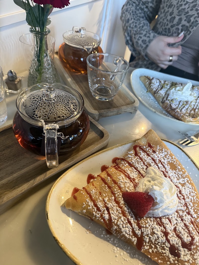 Doppio Cafe and Creperie photo 4