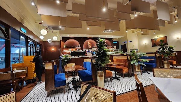 Giraffe Café & Restaurant - Photo 1