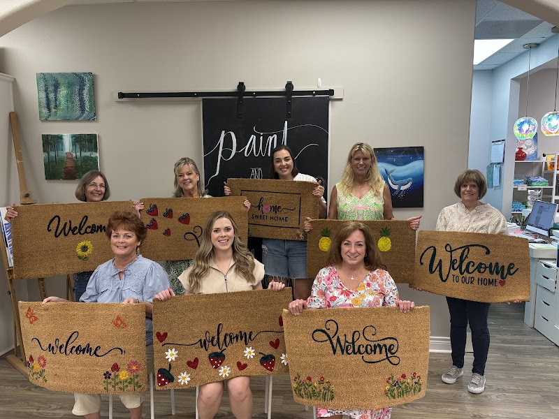 Paint & Bubbles Studio photo 3