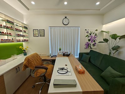 Dr. Dipti Naik. Dr. Dipti's Homeopathic Wellness Clinic - Image 2