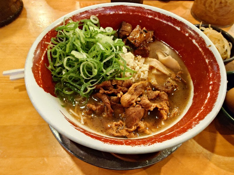 徳島ラーメン麺王 神戸大津和店 写真4