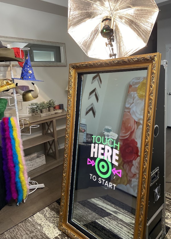 Prop and Drop Photo Booth portfolio