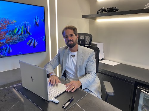 Dr. Ronaldo Borges - Medicina Capilar, Transplante Capilar, Exossomos, Tricologia logo