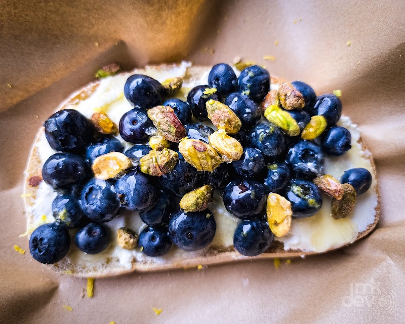 Wanderlust Juicery and Café photo 2