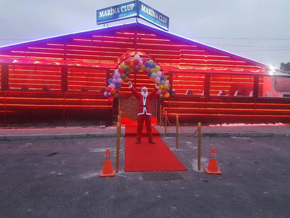 Marina CLUP mekanı