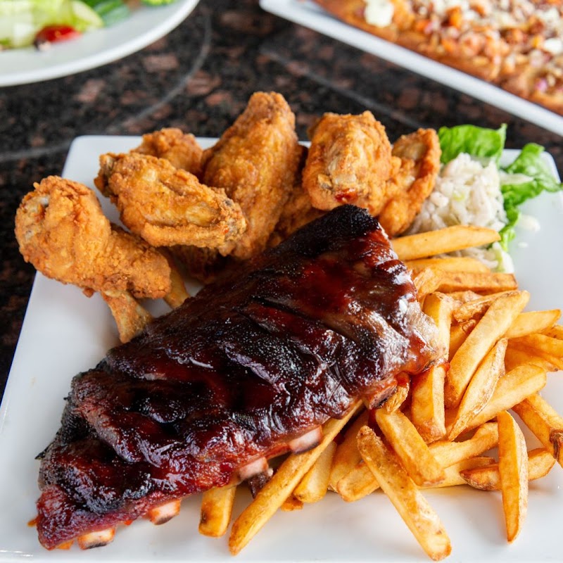 Symposium Cafe Restaurant Lindsay photo 2